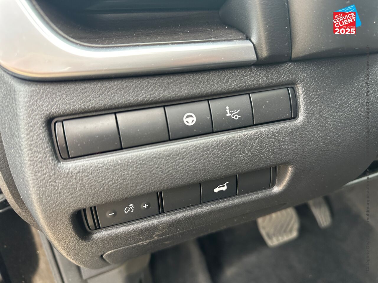 Véhicule d'occasion NISSAN X-TRAIL E-POWER 204CH TEKNA+ TPANO SIEGES CHAUF/CUIR VOLANT CHAUF GPS CAMERA BOSE chez Opel Verdun