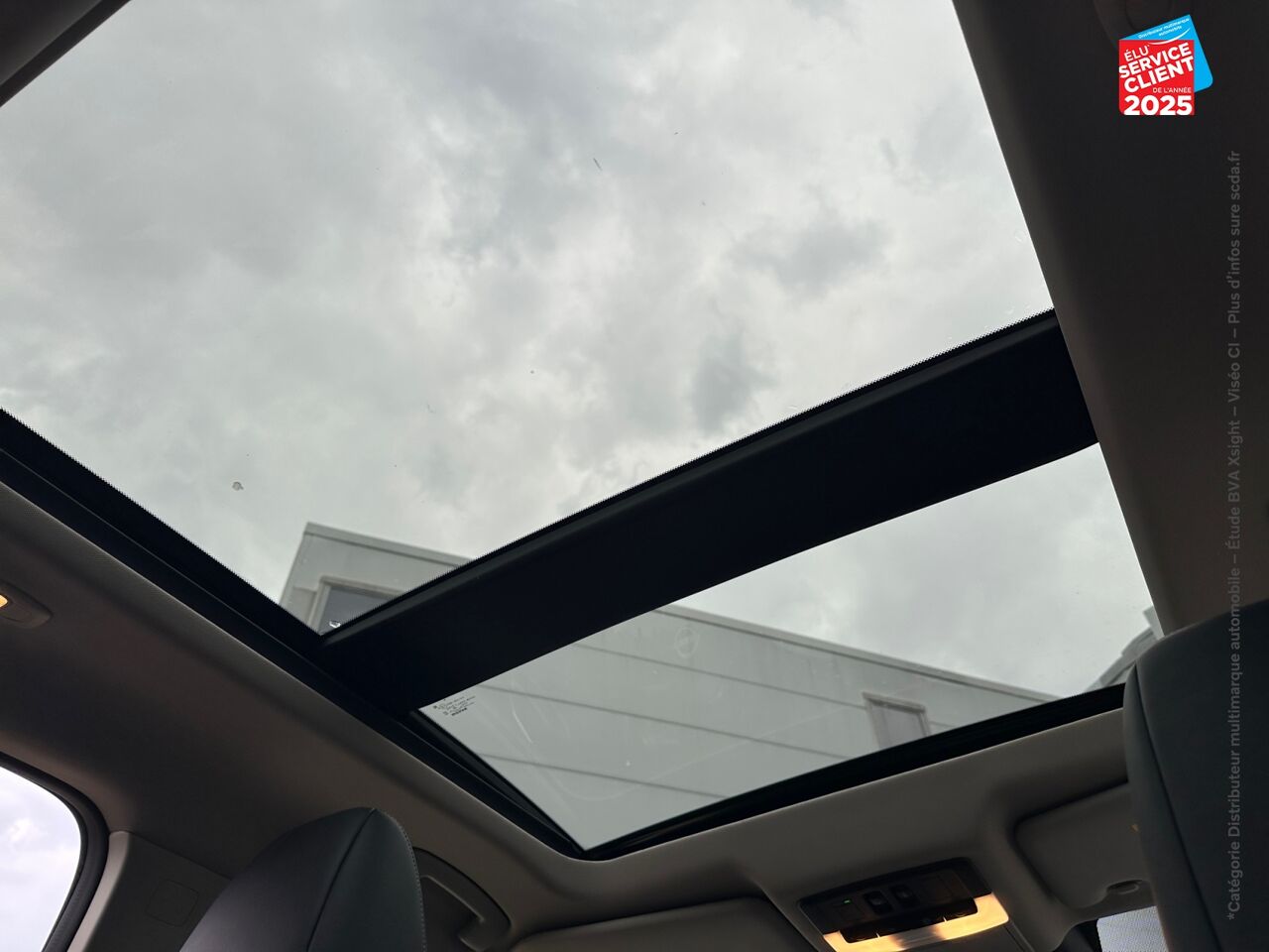 Véhicule d'occasion NISSAN X-TRAIL E-POWER 204CH TEKNA+ TPANO SIEGES CHAUF/CUIR VOLANT CHAUF GPS CAMERA BOSE chez Opel Verdun