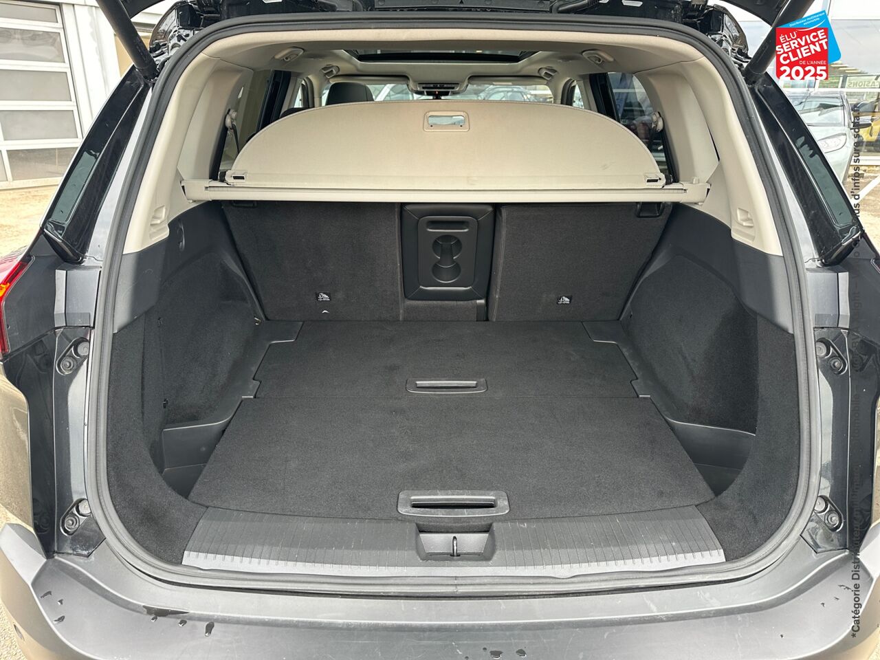 Véhicule d'occasion NISSAN X-TRAIL E-POWER 204CH TEKNA+ TPANO SIEGES CHAUF/CUIR VOLANT CHAUF GPS CAMERA BOSE chez Opel Verdun