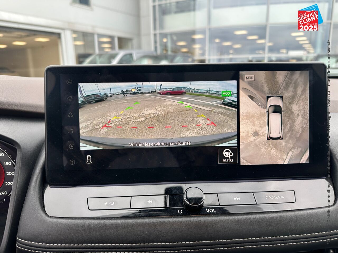 Véhicule d'occasion NISSAN X-TRAIL E-POWER 204CH TEKNA+ TPANO SIEGES CHAUF/CUIR VOLANT CHAUF GPS CAMERA BOSE chez Opel Verdun