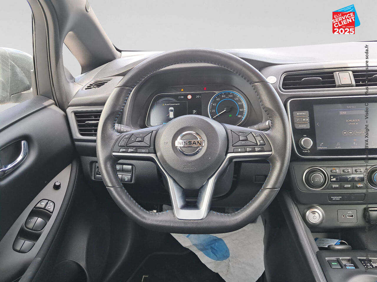 Véhicule d'occasion NISSAN LEAF 150CH 40KWH ACENTA 21.5 chez Renault Saint-Louis