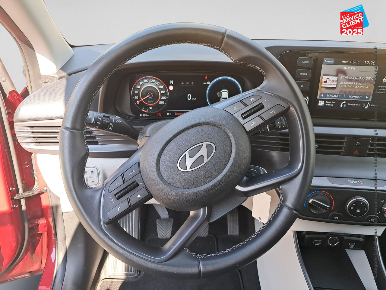Véhicule d'occasion HYUNDAI I20 1.0 T-GDI 100CH HYBRID INTUITIVE chez Hyundai Reims