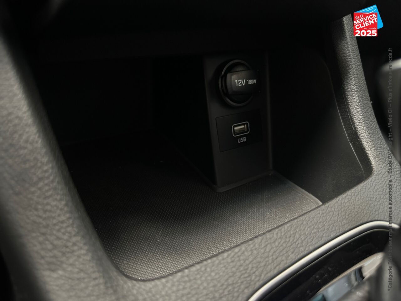Véhicule d'occasion HYUNDAI I30 1.0 T-GDI 120CH HYBRID 48V CREATIVE DCT-7 chez Hyundai Epernay