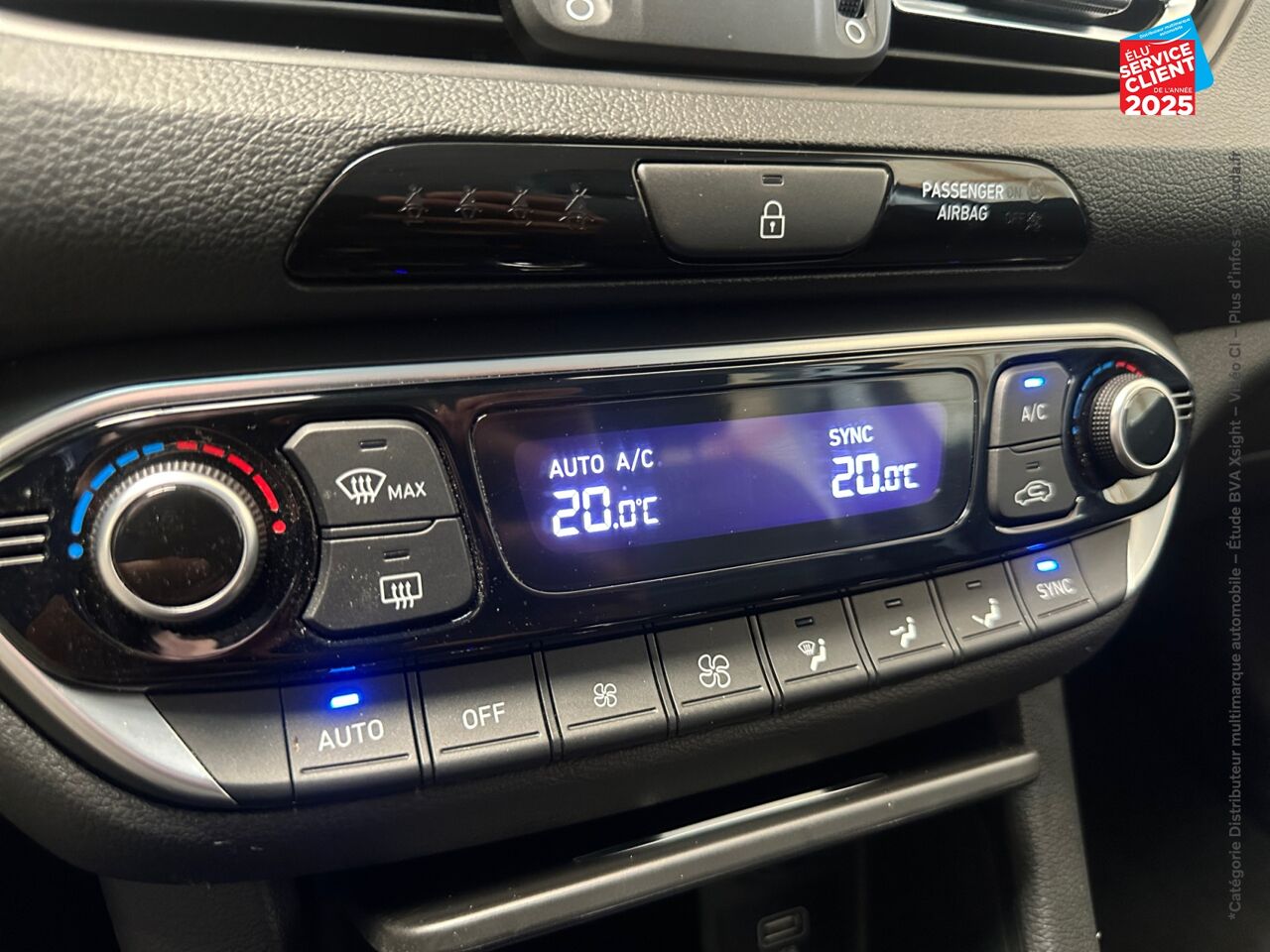 Véhicule d'occasion HYUNDAI I30 1.0 T-GDI 120CH HYBRID 48V CREATIVE DCT-7 chez Hyundai Epernay