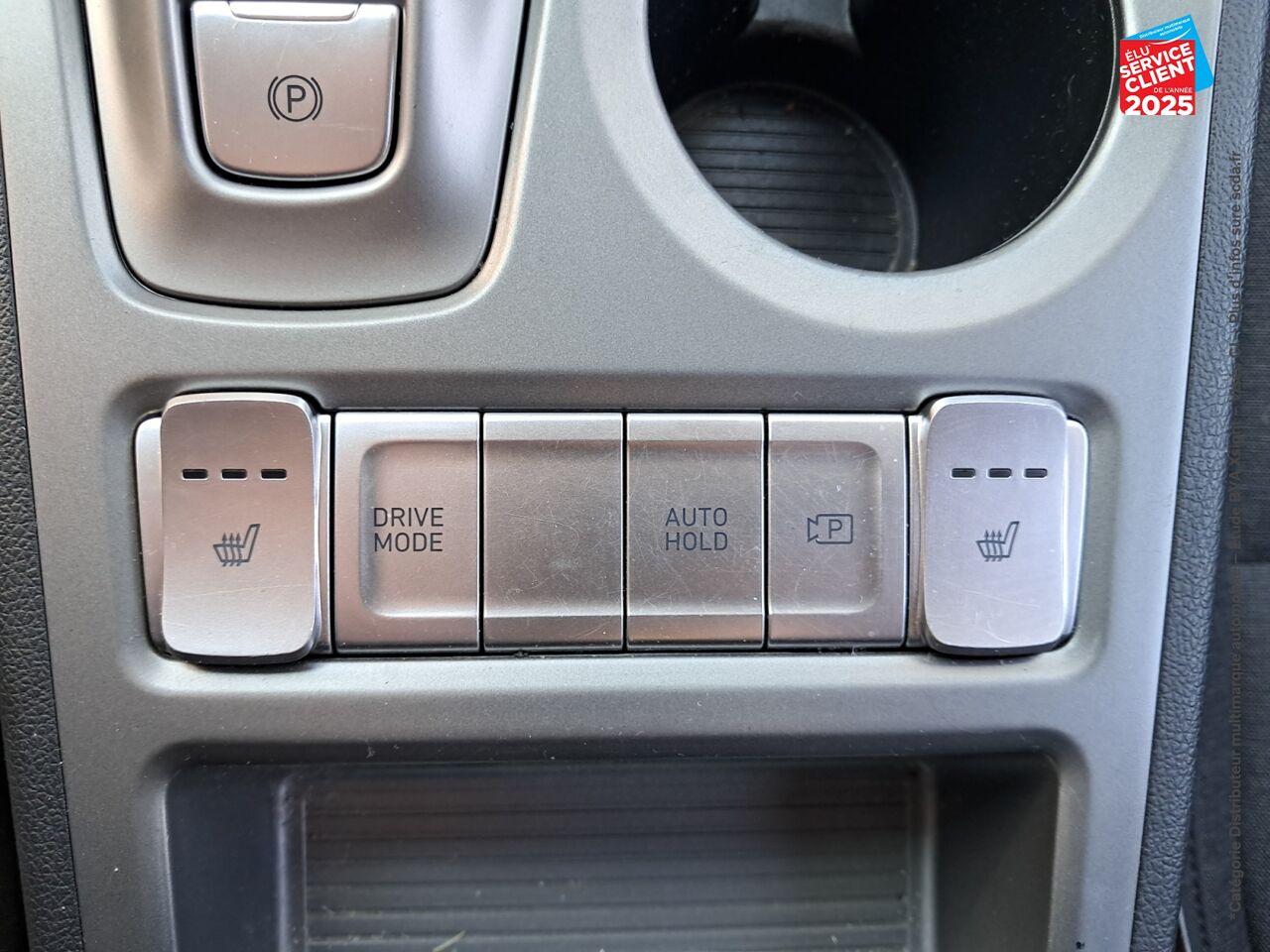 Véhicule d'occasion HYUNDAI KONA ELECTRIC 39KWH - 136 CH CREATIVE chez Hyundai Epernay