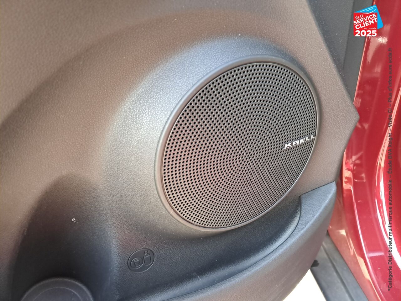 Véhicule d'occasion HYUNDAI KONA ELECTRIC 39KWH - 136 CH CREATIVE chez Hyundai Epernay