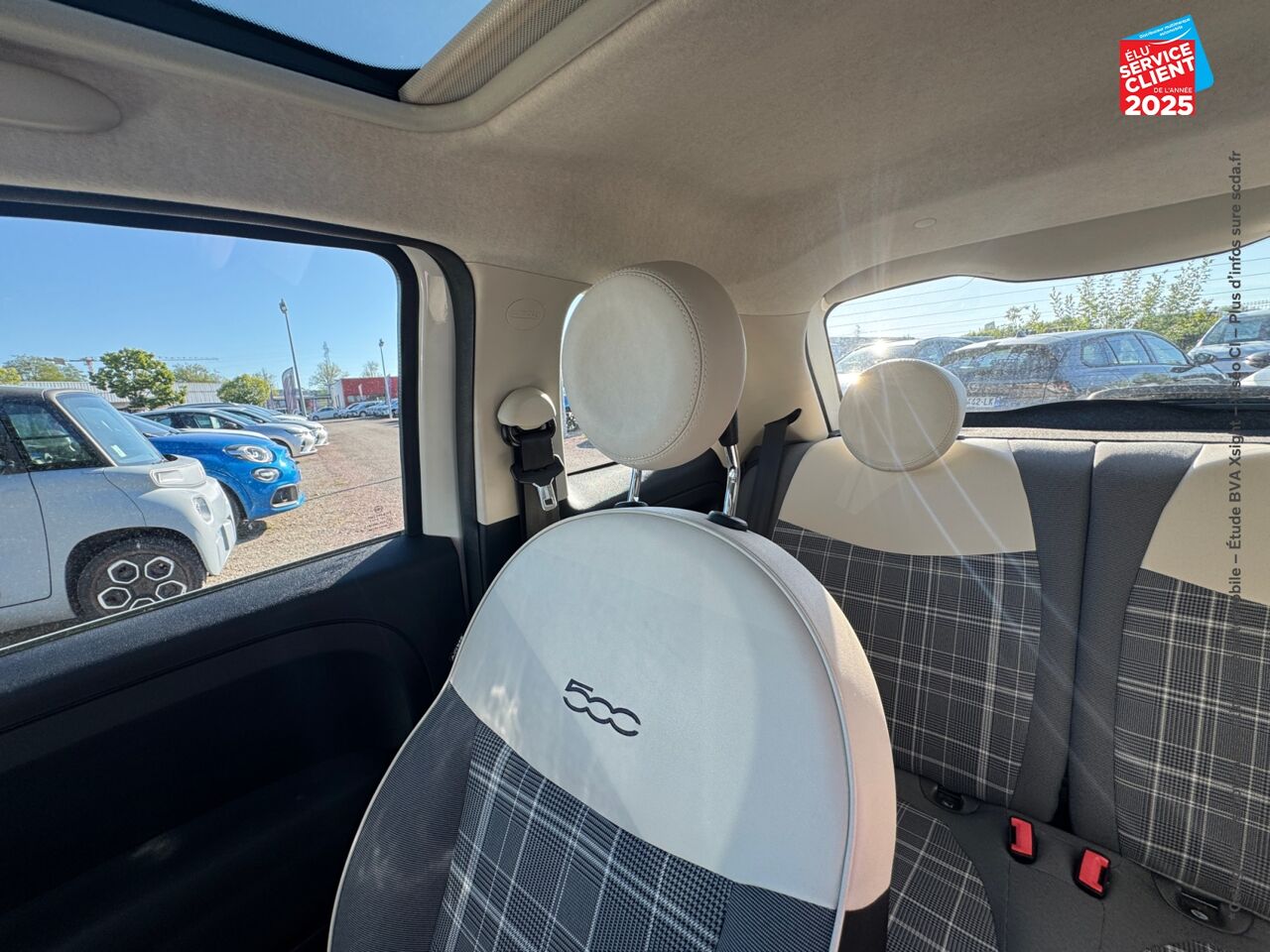 Véhicule d'occasion FIAT 500 1.2 8V 69CH LOUNGE TPANO chez Renault Sélestat