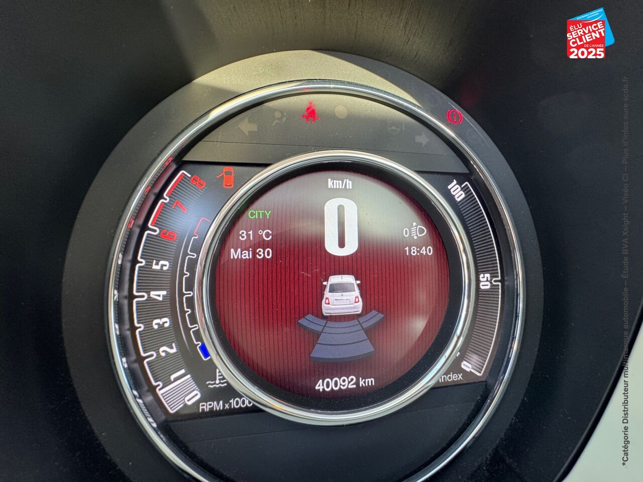 Véhicule d'occasion FIAT 500 1.2 8V 69CH LOUNGE TPANO chez Renault Sélestat