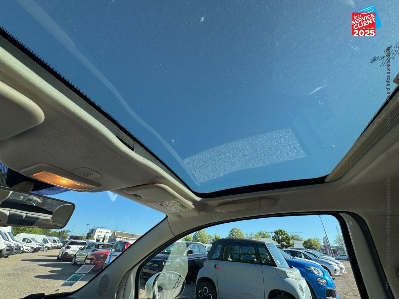 Véhicule d'occasion FIAT 500 1.2 8V 69CH LOUNGE TPANO chez Renault Sélestat