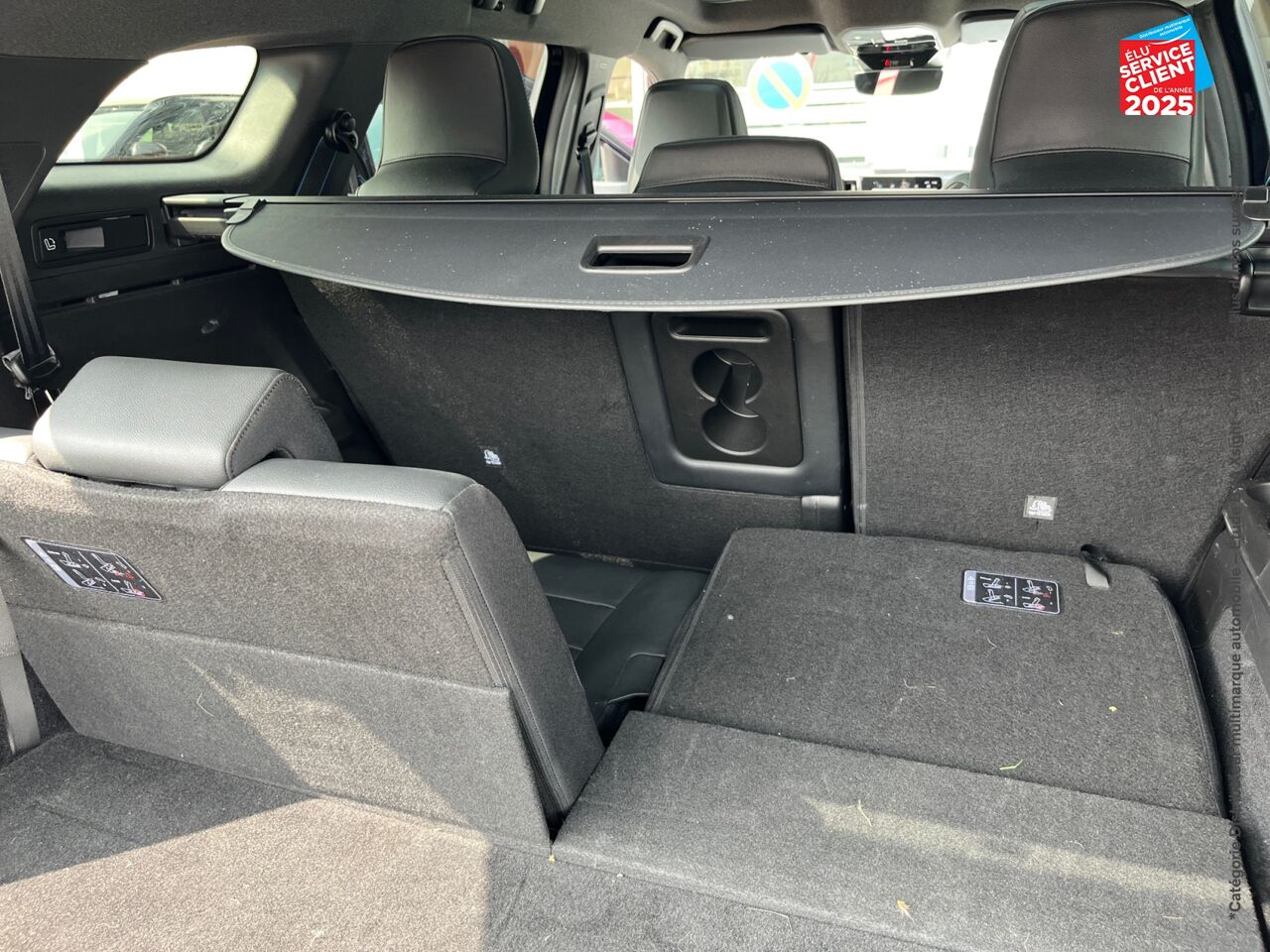 Véhicule d'occasion RENAULT ESPACE 1.2 E-TECH FULL HYBRID 200CH ESPRIT ALPINE 7 PLACES - 24 TPANO GPS CAMERA chez Toyota Thionville