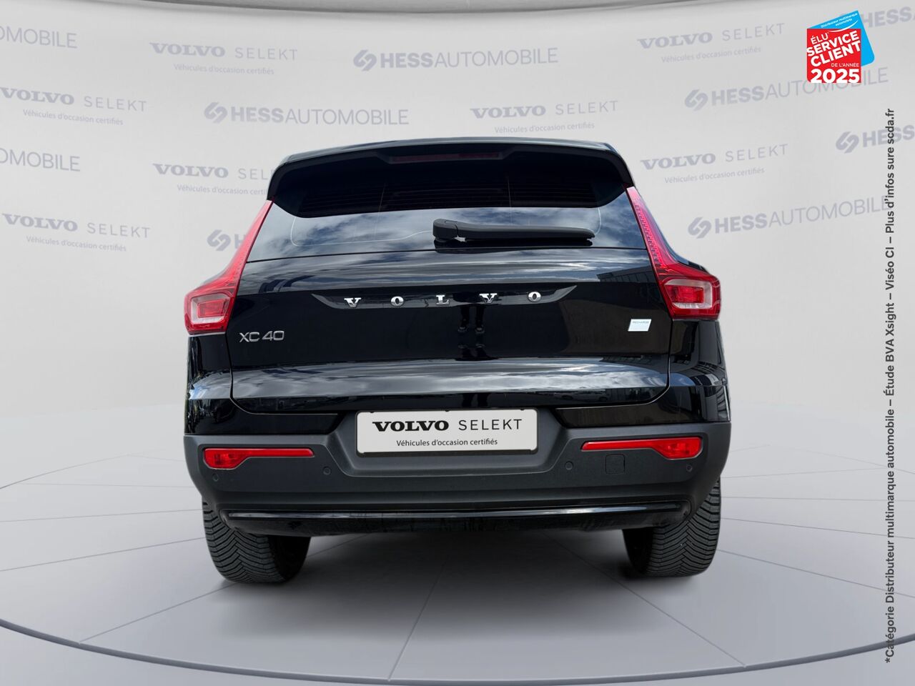 Véhicule d'occasion VOLVO XC40 RECHARGE 231CH PLUS EDT SIEGE CHAUF VOLANT CHAUF CAMERA GPS chez Volvo Epernay