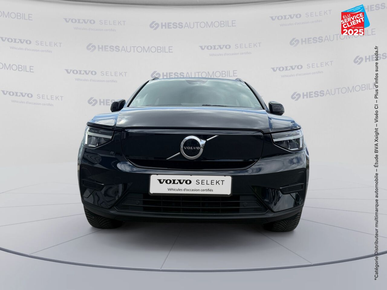 Véhicule d'occasion VOLVO XC40 RECHARGE 231CH PLUS EDT SIEGE CHAUF VOLANT CHAUF CAMERA GPS chez Volvo Epernay