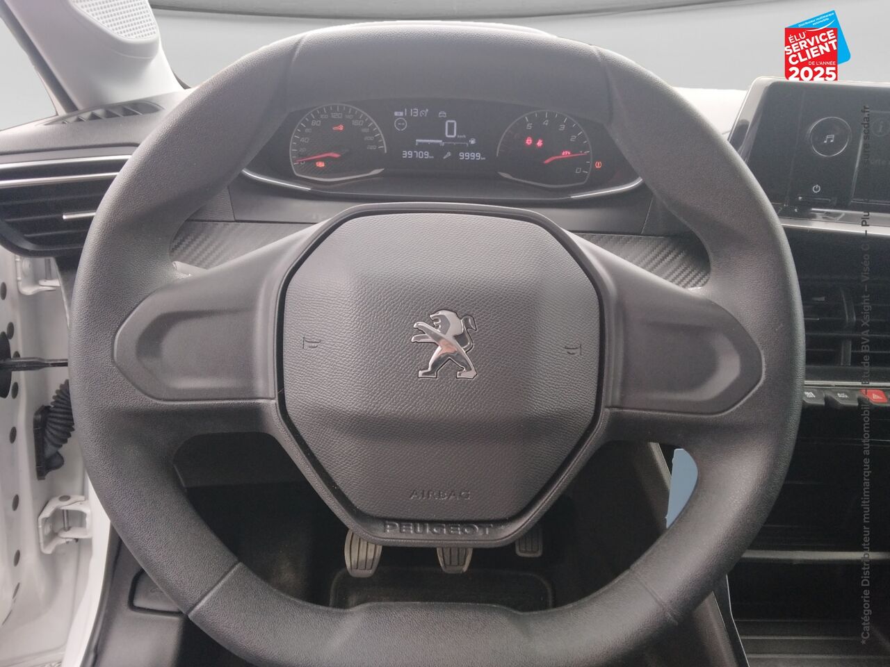Véhicule d'occasion PEUGEOT 208 1.2 PURETECH 75CH SS LIKE chez Toyota Thionville