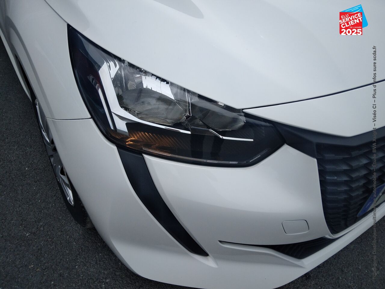 Véhicule d'occasion PEUGEOT 208 1.2 PURETECH 75CH SS LIKE chez Toyota Thionville