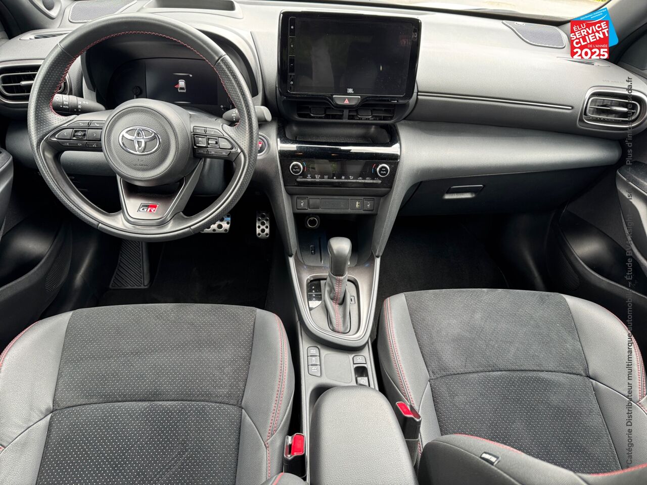 Véhicule d'occasion TOYOTA YARIS CROSS 116H GR SPORT MY22 chez Dacia Montbéliard