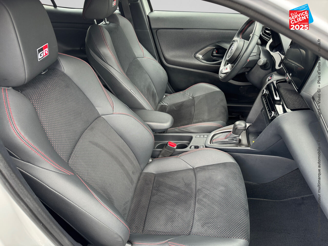 Véhicule d'occasion TOYOTA YARIS CROSS 116H GR SPORT MY22 chez Dacia Montbéliard