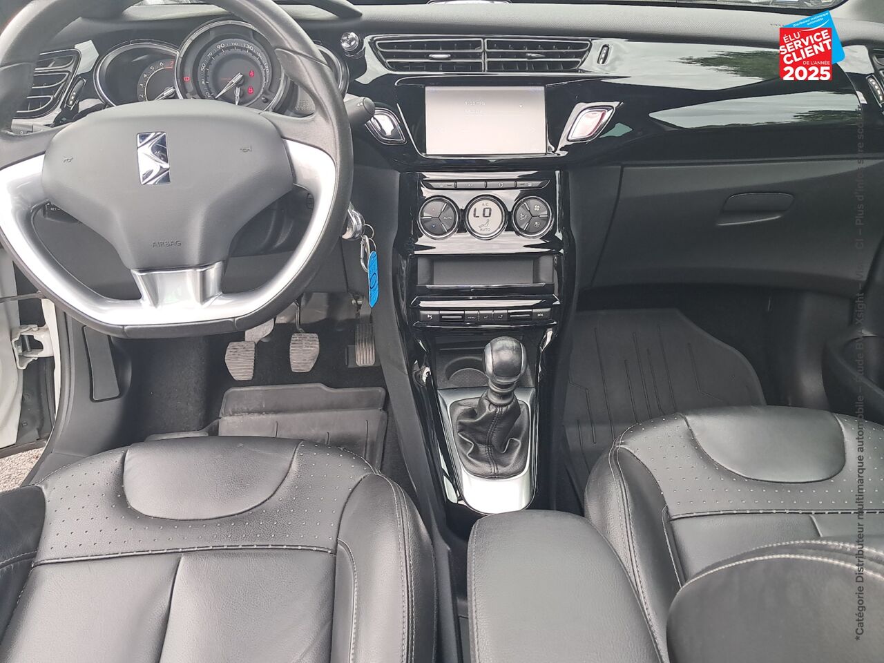 Véhicule d'occasion CITROEN DS3 CABRIO THP 165CH SPORT CHIC chez Primocar