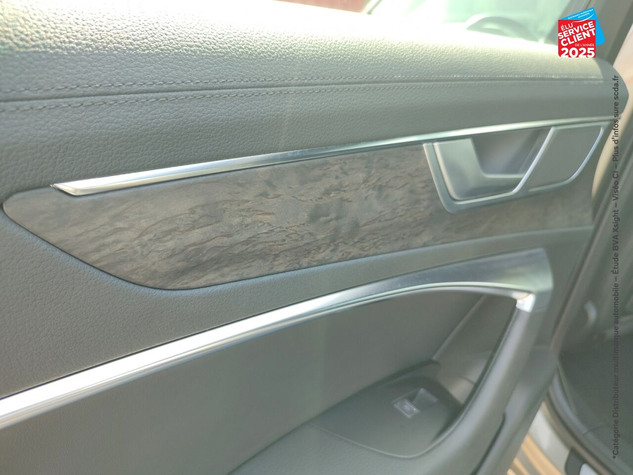 Véhicule d'occasion AUDI A6 AVANT 45 TDI 231CH AVUS QUATTRO TIPTRONIC SIEGE CHAUF CAMERA GPS ATTELAGE chez BMW Lons le Saunier