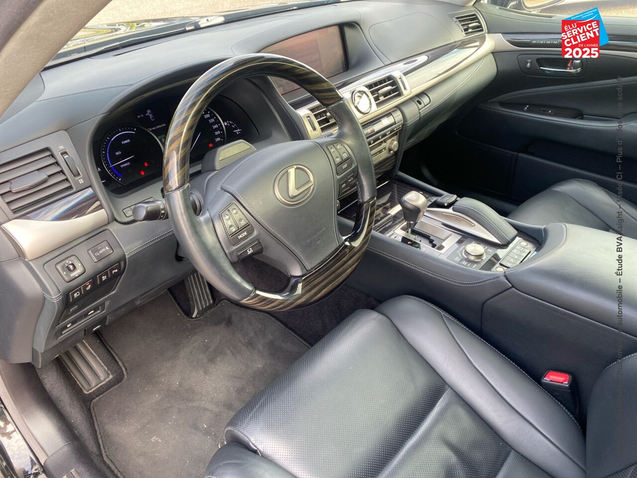 Véhicule d'occasion LEXUS LS 600H L EXECUTIVE chez BMW Pontarlier