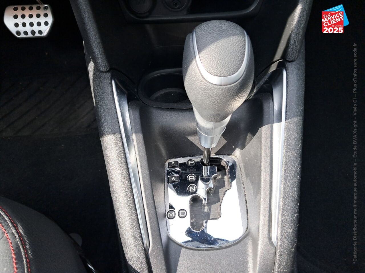 Véhicule d'occasion PEUGEOT 208 1.2 PURETECH 110CH FELINE SS EAT6 5CV 5P chez Renault Sélestat