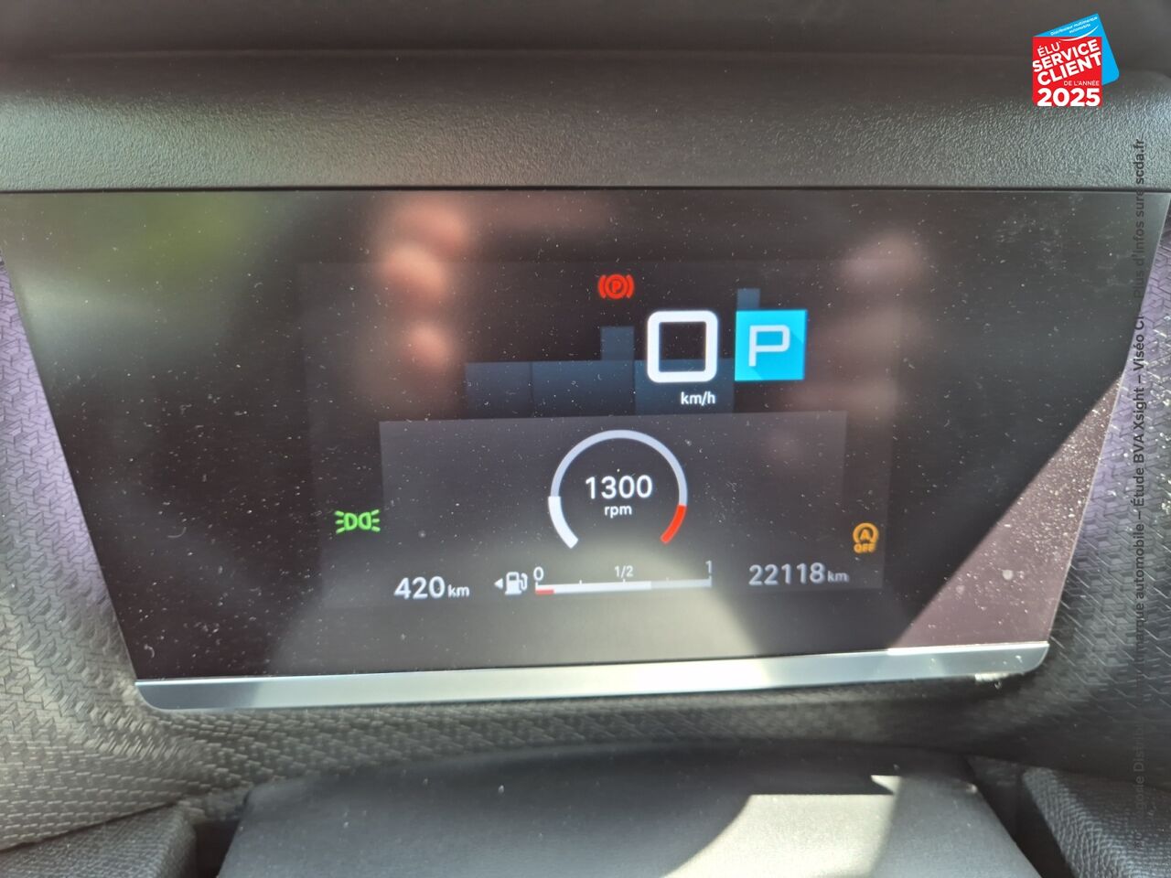 Véhicule d'occasion CITROEN C4 PURETECH 130CH S/S SHINE EAT8 SIEGES CHAUF GPS CAMERA chez Toyota Bar le Duc