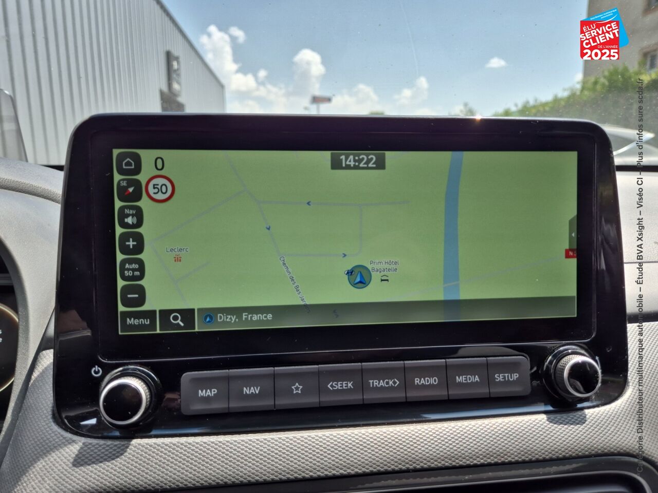 Véhicule d'occasion HYUNDAI KONA 1.6 GDI 141CH HYBRID EXECUTIVE DCT-6 chez Hyundai Epernay