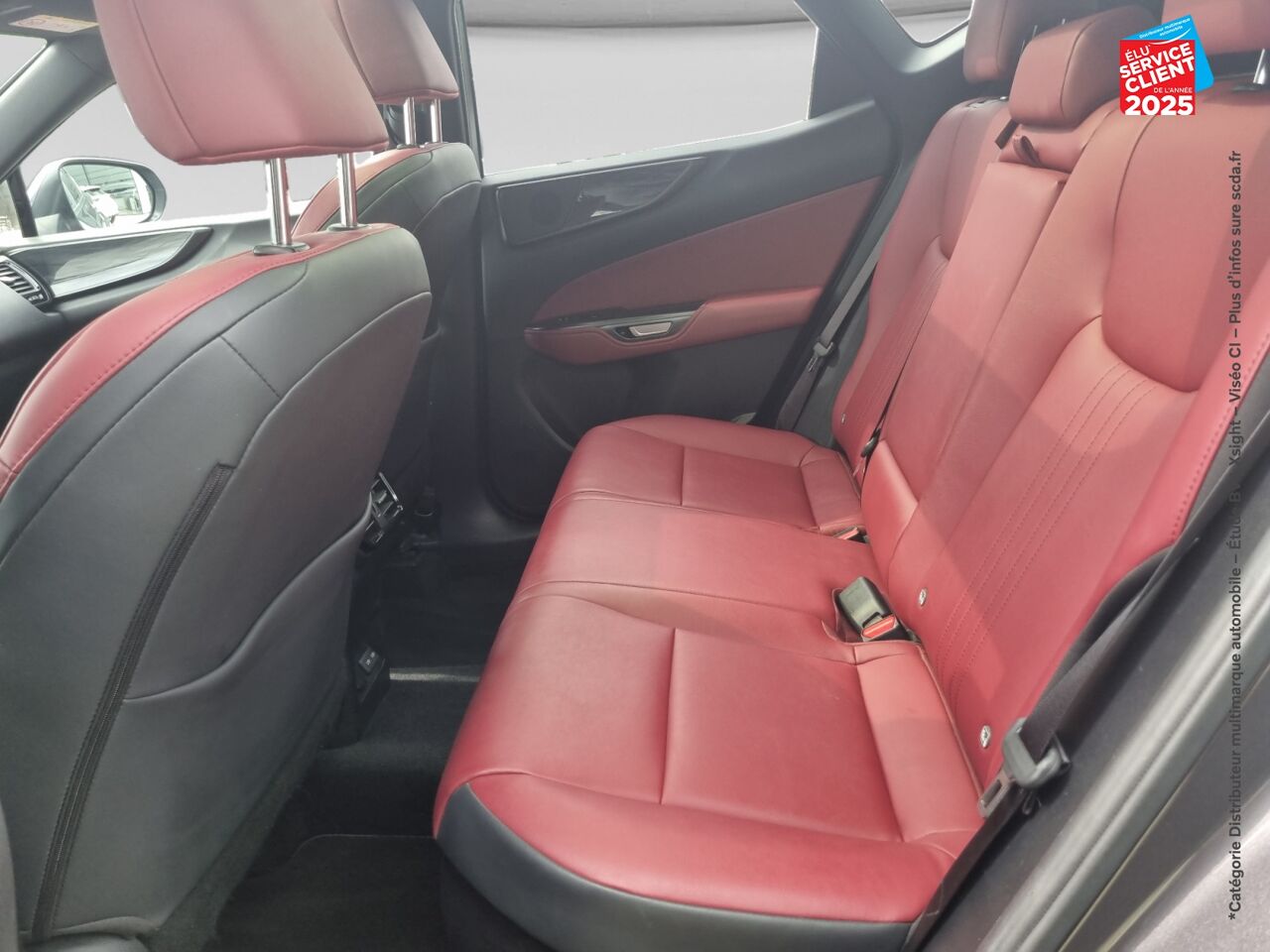 Véhicule d'occasion LEXUS NX 350H LUXE 4WD TOUVRANT SIEGES CHAUF/CUIR VOLANT CHAUF GPS CAMERA chez Lexus Strasbourg