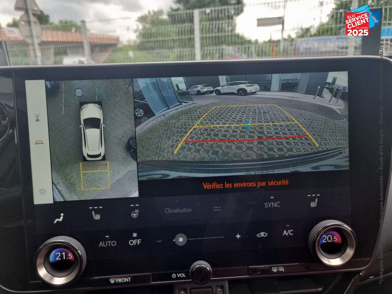 Véhicule d'occasion LEXUS NX 350H LUXE 4WD TOUVRANT SIEGES CHAUF/CUIR VOLANT CHAUF GPS CAMERA chez Lexus Strasbourg