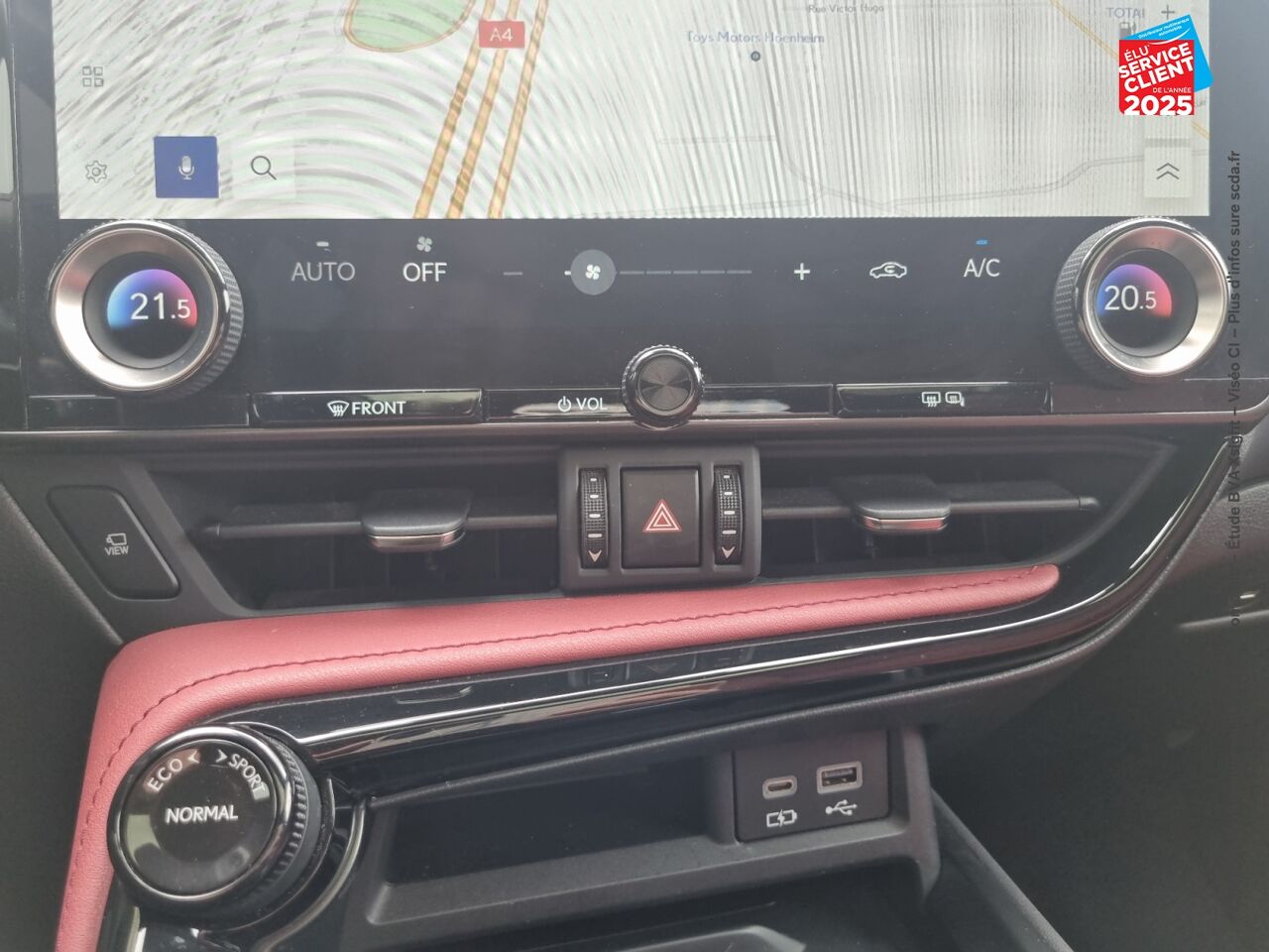 Véhicule d'occasion LEXUS NX 350H LUXE 4WD TOUVRANT SIEGES CHAUF/CUIR VOLANT CHAUF GPS CAMERA chez Lexus Strasbourg