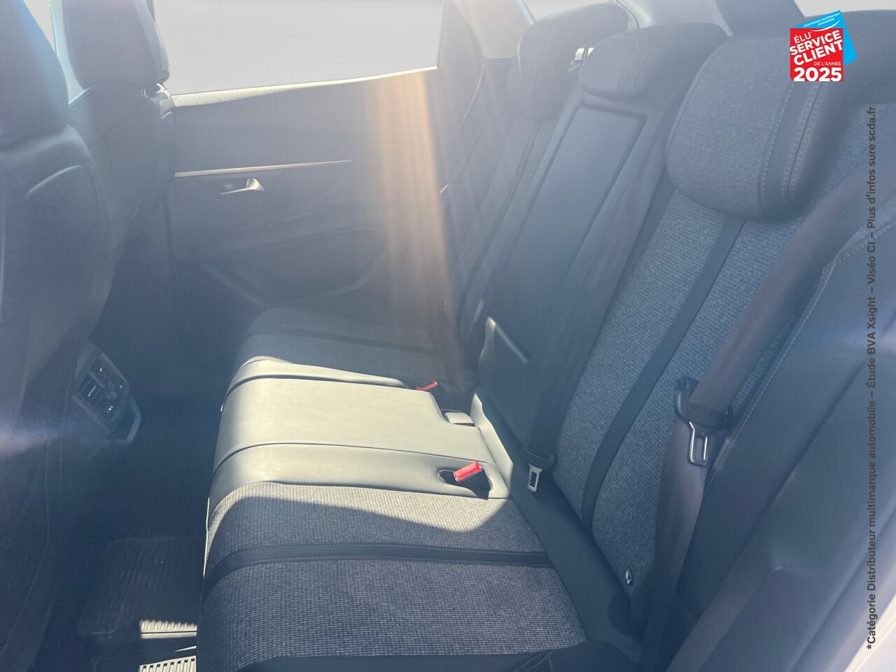Véhicule d'occasion PEUGEOT 3008 1.2 PURETECH 130CH ALLURE SS chez Opel Verdun