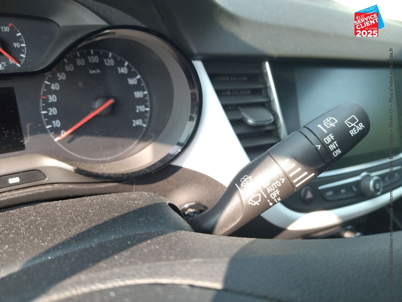 Véhicule d'occasion OPEL CROSSLAND X 1.2 TURBO 110CH OPEL 2020 6CV chez Opel Bar le Duc
