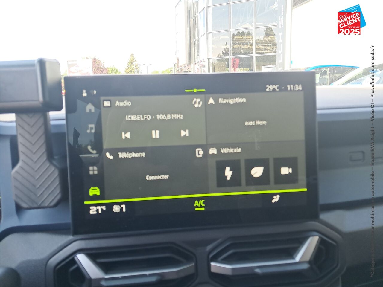 Véhicule d'occasion DACIA DUSTER 1.6 HYBRID 140CH JOURNEY 4X2 CAMERA chez Renault Sélestat