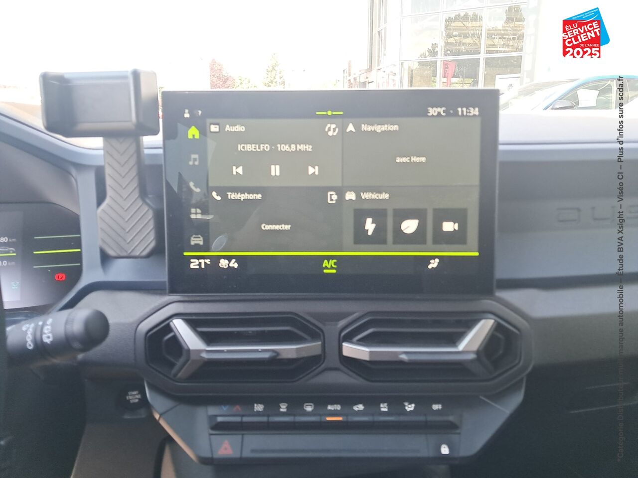 Véhicule d'occasion DACIA DUSTER 1.6 HYBRID 140CH JOURNEY 4X2 CAMERA chez Renault Sélestat