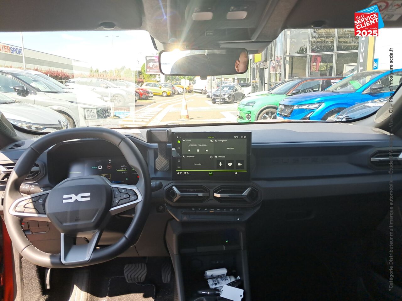 Véhicule d'occasion DACIA DUSTER 1.6 HYBRID 140CH JOURNEY 4X2 CAMERA chez Renault Sélestat