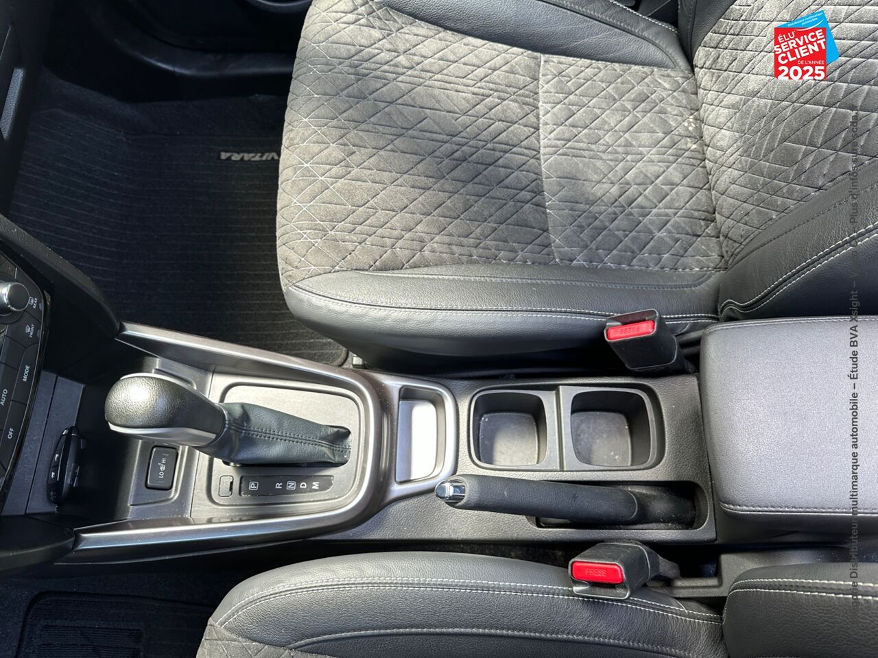 Véhicule d'occasion SUZUKI VITARA 1.4 BOOSTERJET HYBRID 129CH STYLE AUTO TOUVRANT chez Opel Saint-Dizier