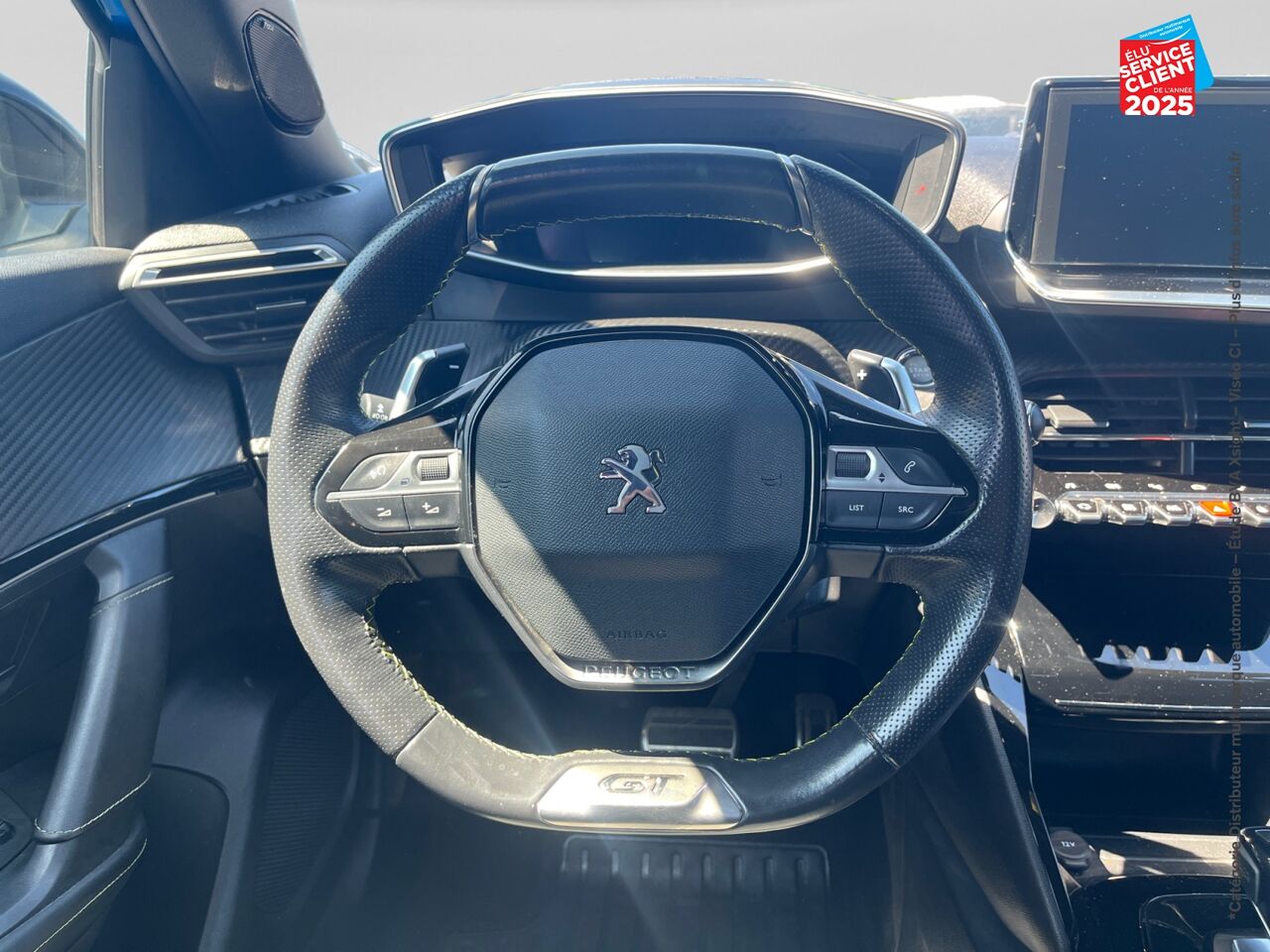 Véhicule d'occasion PEUGEOT 2008 1.2 PURETECH 130CH SS GT LINE EAT8 7CV chez Hyundai Epernay