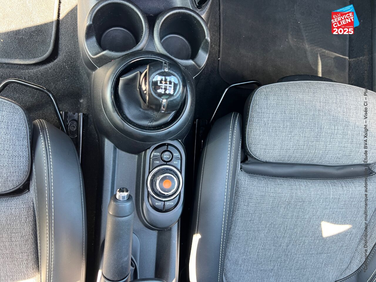 Véhicule d'occasion MINI MINI COOPER D 116CH HEDDON STREET TOUVRANT SIEGE CHAUF GPS chez Toyota Thionville
