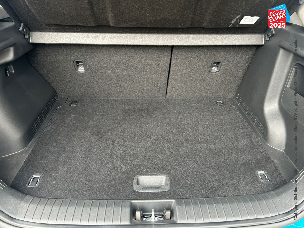 Véhicule d'occasion HYUNDAI KONA ELECTRIC 64KWH - 204CH INTUITIVE CAMERA CARPLAY chez HESS Automobile