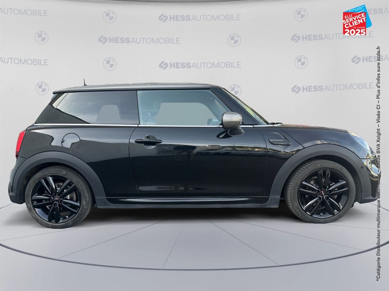 Véhicule d'occasion MINI MINI COOPER 136CH JOHN COOPER WORKS BVA7 TPANO SIEGES CHAUF/CUIR chez BMW Lons le Saunier