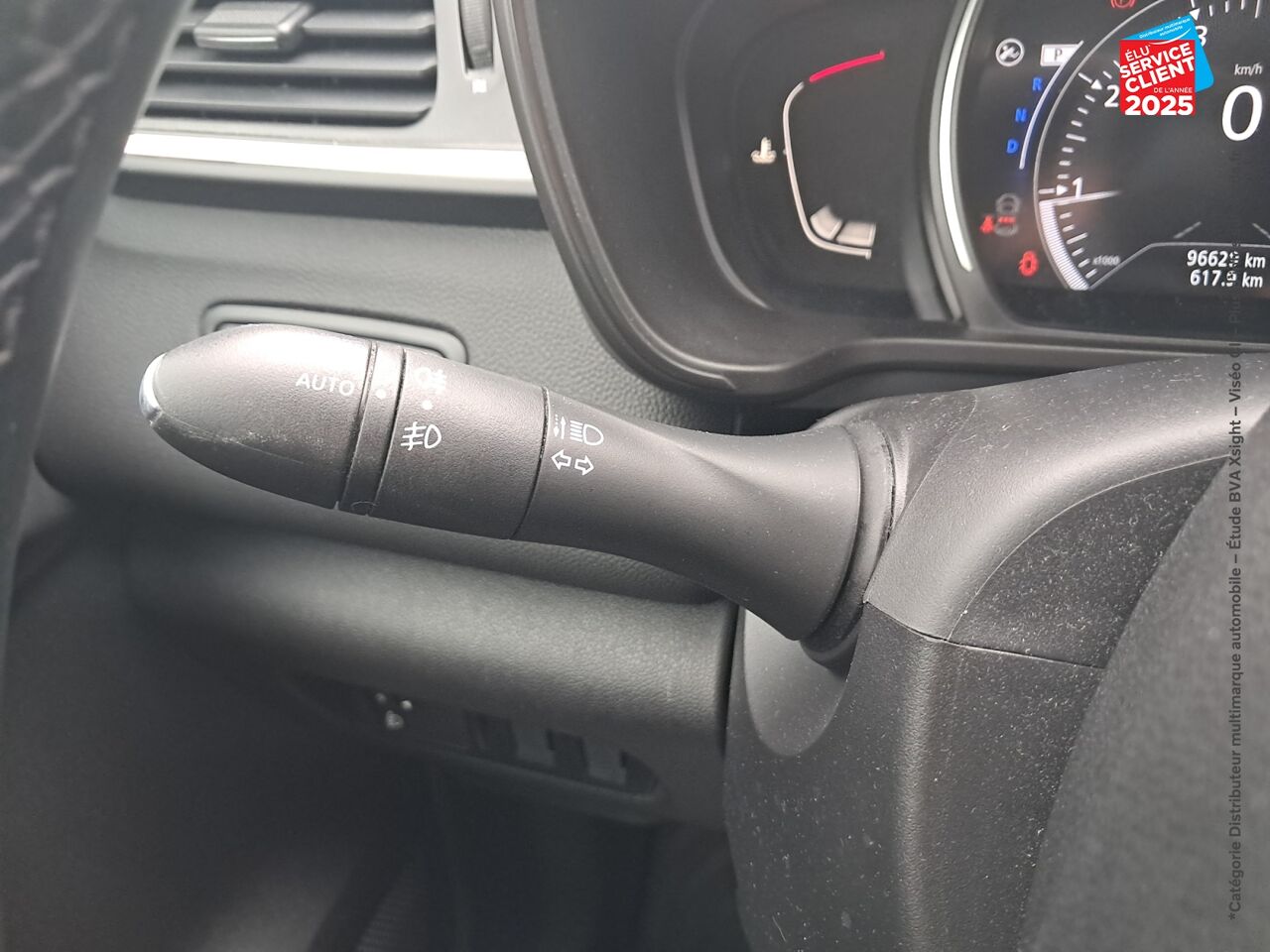 Véhicule d'occasion RENAULT KADJAR 1.3 TCE 140CH FAP BUSINESS EDC chez Hyundai Epernay