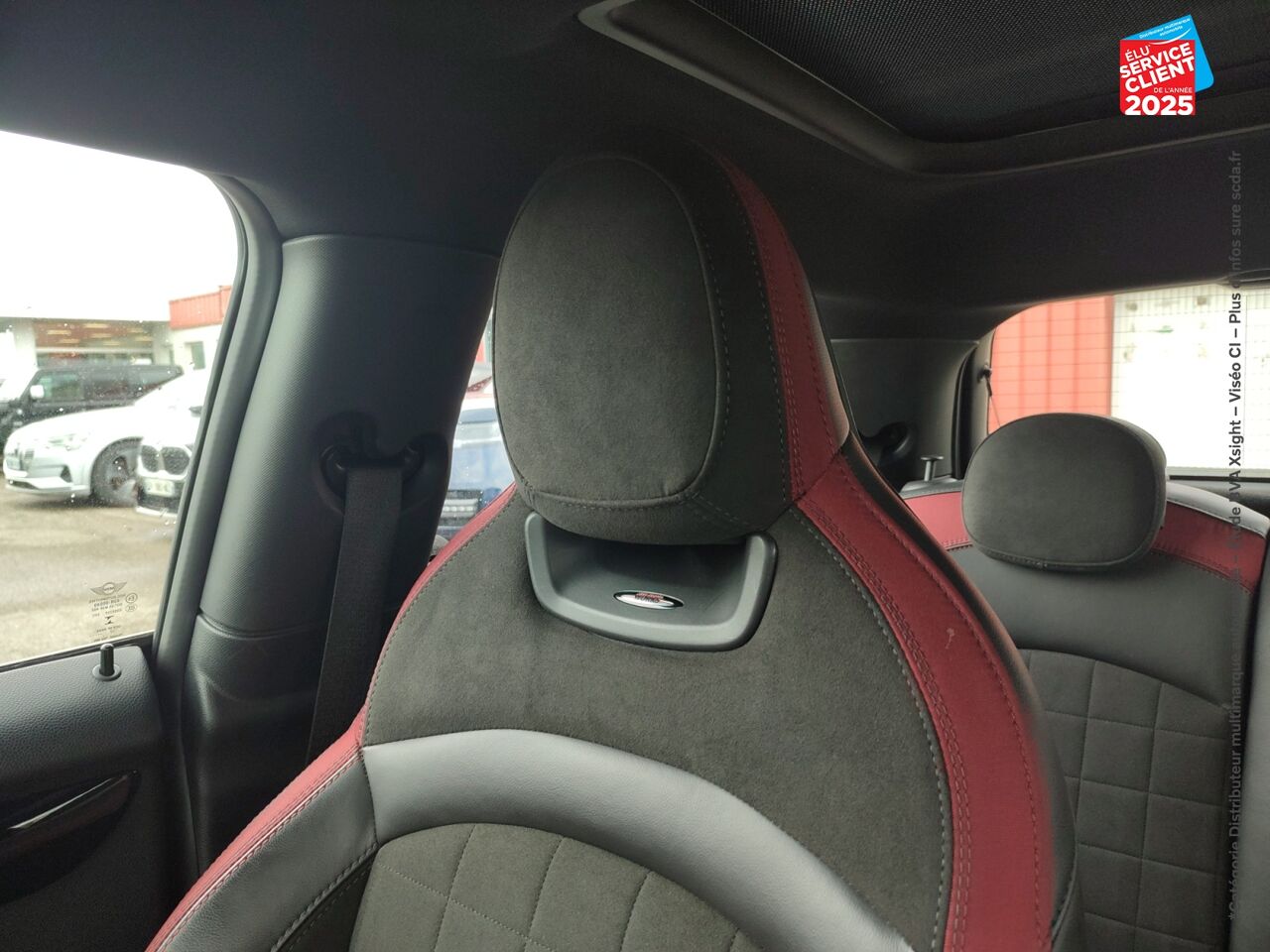 Véhicule d'occasion MINI MINI JOHN COOPER WORKS 231CH BVAS chez Dacia Mulhouse