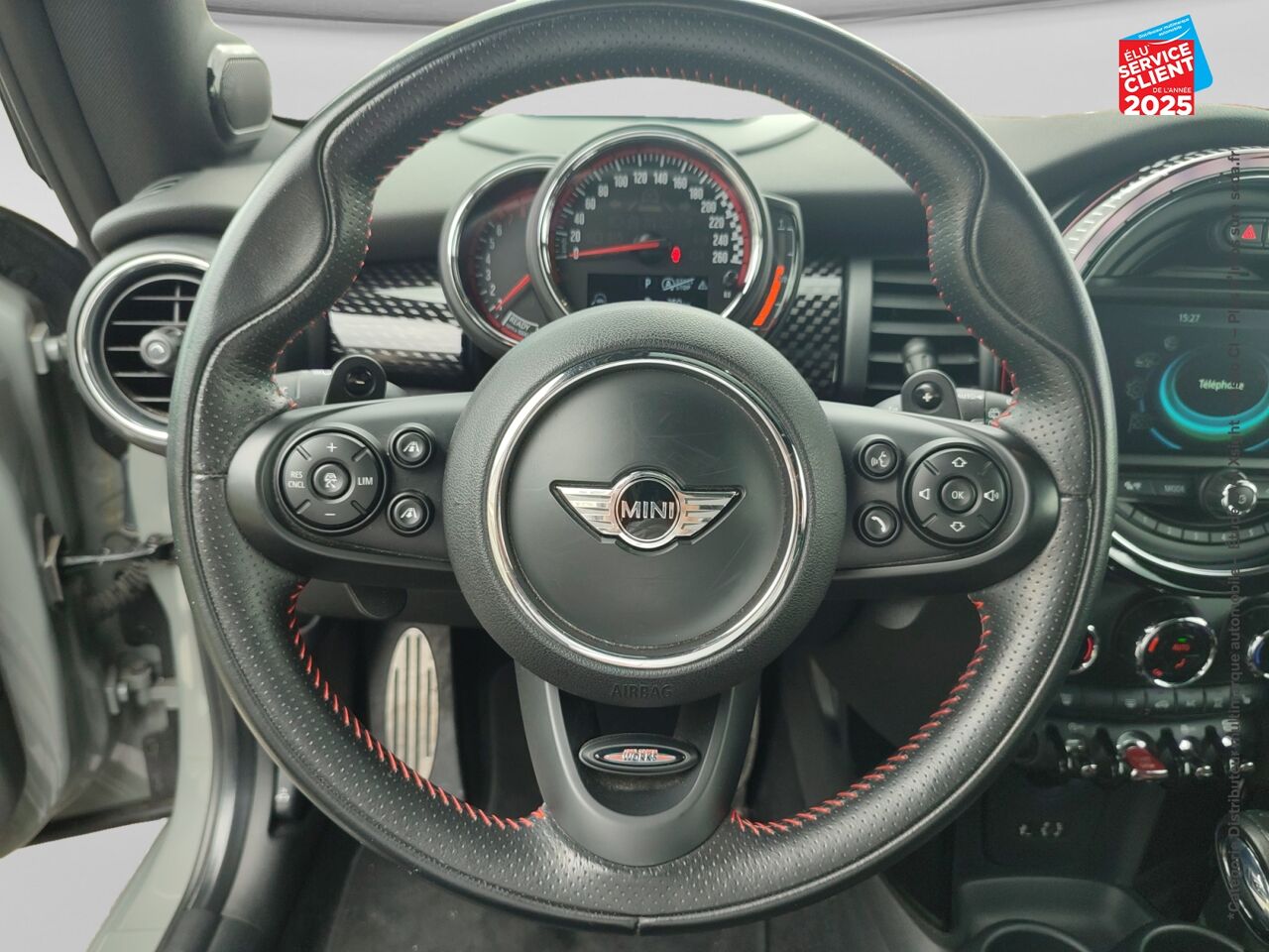 Véhicule d'occasion MINI MINI JOHN COOPER WORKS 231CH BVAS chez Dacia Mulhouse