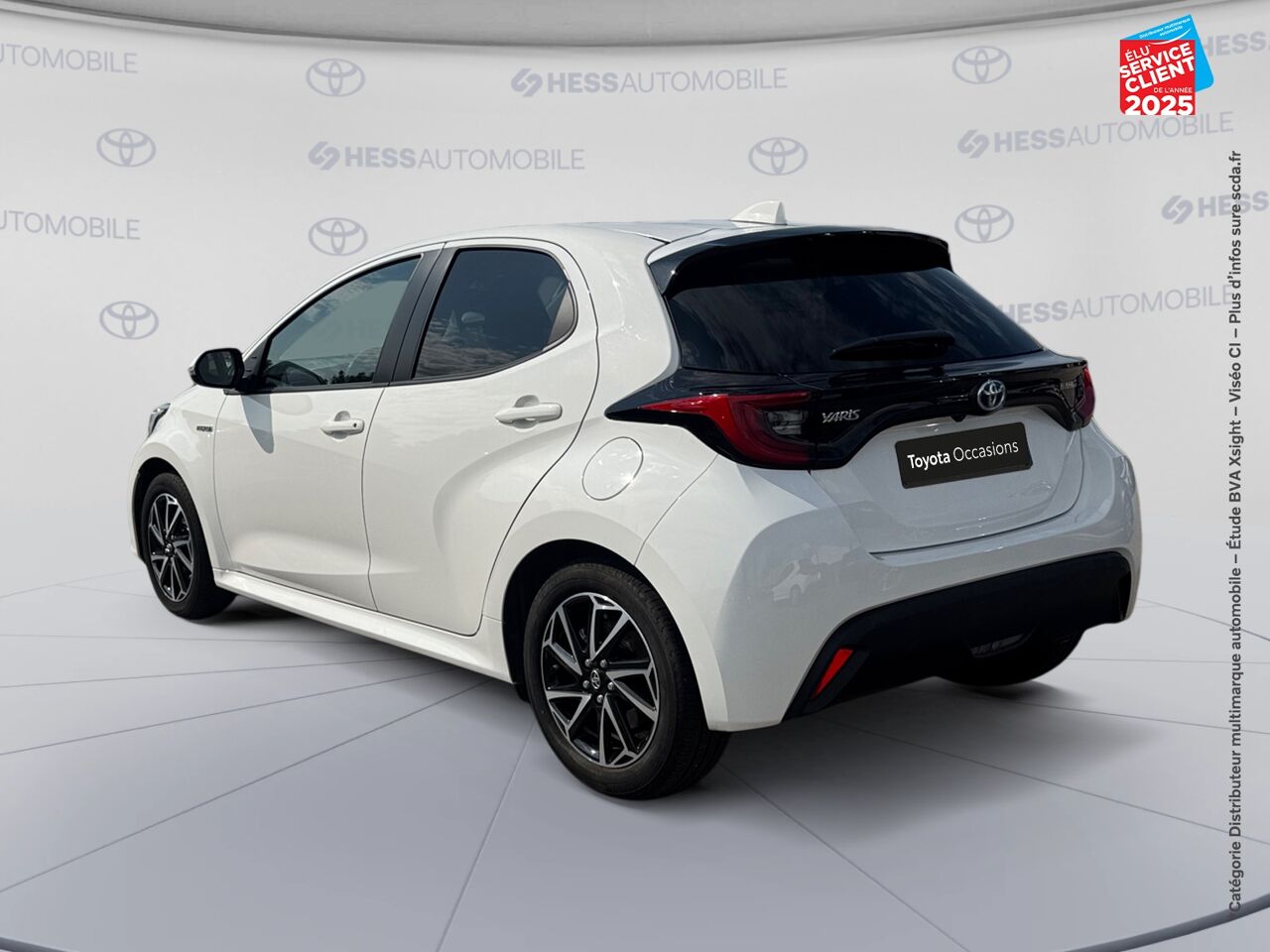 Véhicule d'occasion TOYOTA YARIS 116H DESIGN 5P MY22 chez Opel Saint-Dizier