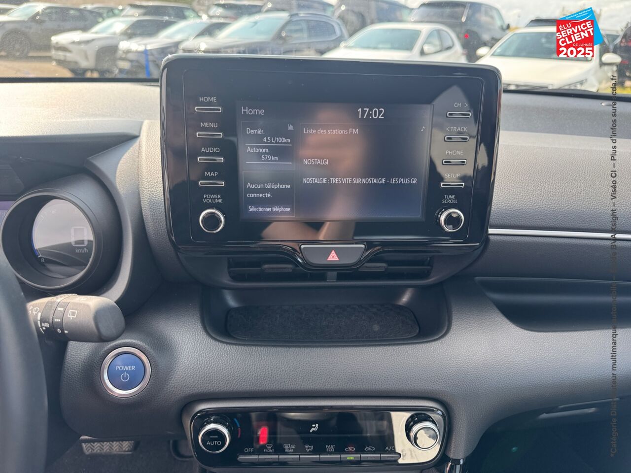 Véhicule d'occasion TOYOTA YARIS 116H DESIGN 5P MY22 chez Opel Saint-Dizier
