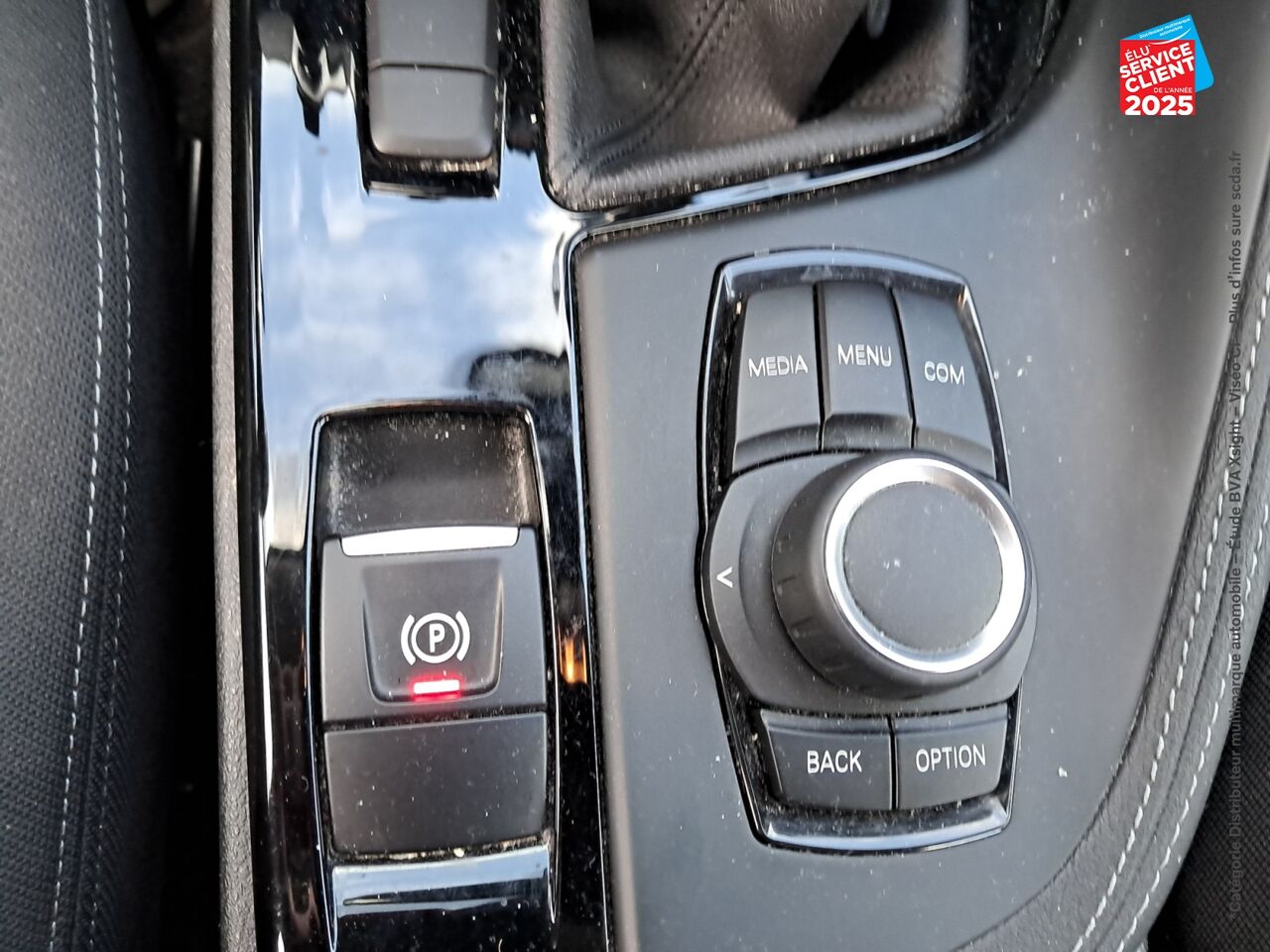 Véhicule d'occasion BMW X2 SDRIVE18D 150CH LOUNGE PLUS EURO6D-T chez MINI Lons-Le-Saunier