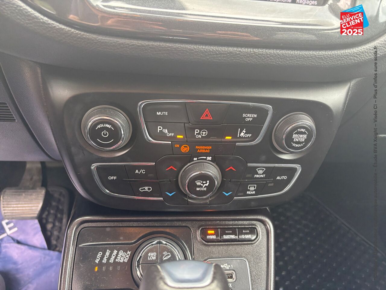 Véhicule d'occasion JEEP COMPASS 1.3 GSE T4 240CH TRAILHAWK 4XE PHEV AT6 chez Toyota Thionville