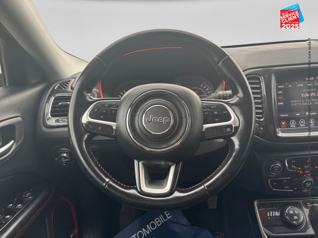 Véhicule d'occasion JEEP COMPASS 1.3 GSE T4 240CH TRAILHAWK 4XE PHEV AT6 chez Toyota Thionville