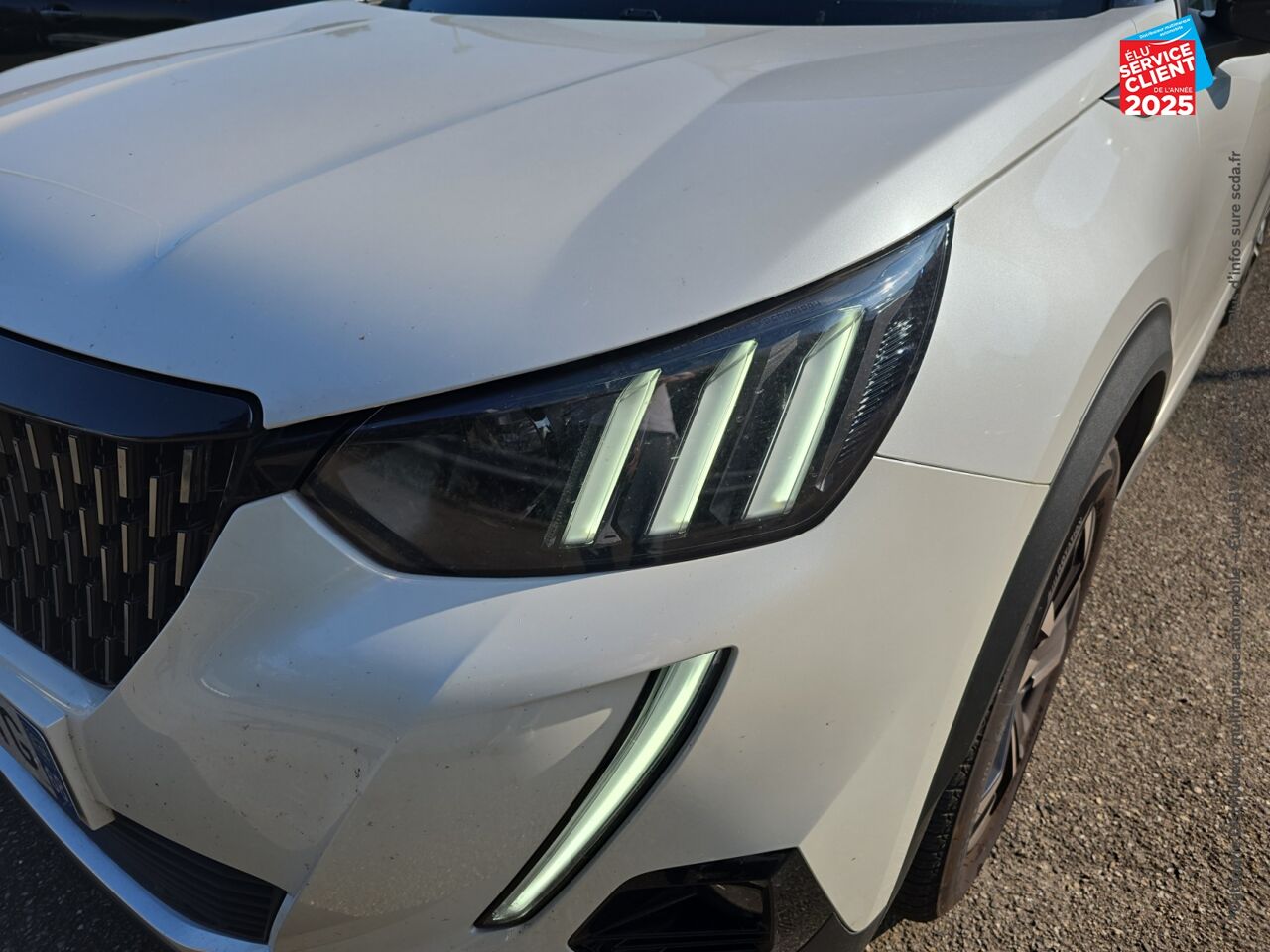 Véhicule d'occasion PEUGEOT 2008 1.5 BLUEHDI 130CH SS GT LINE EAT8 7CV chez Renault Colmar