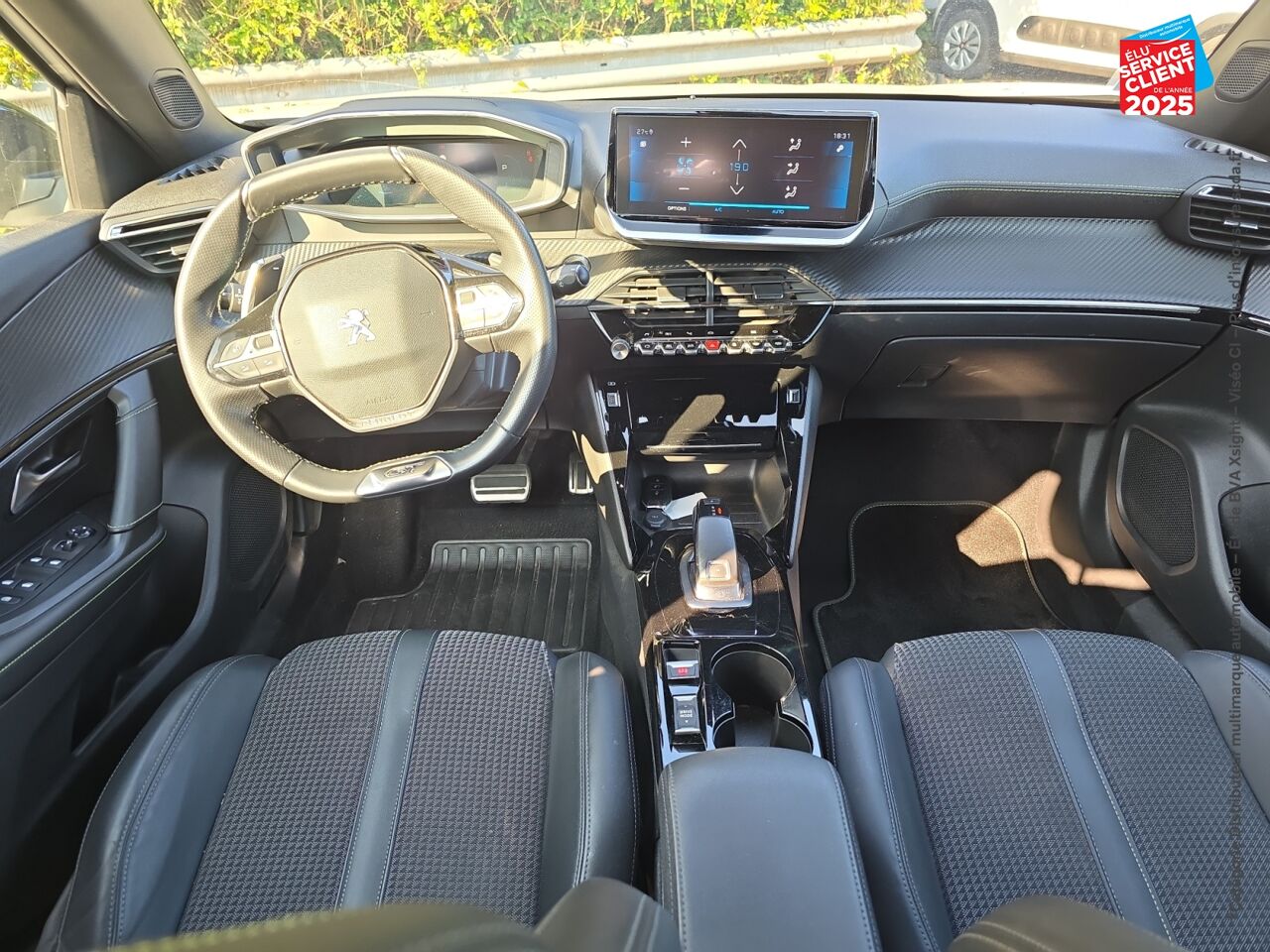 Véhicule d'occasion PEUGEOT 2008 1.5 BLUEHDI 130CH SS GT LINE EAT8 7CV chez Renault Colmar