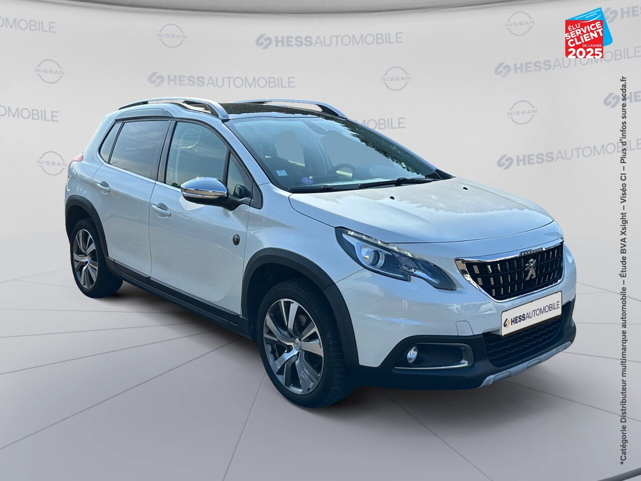 Véhicule d'occasion PEUGEOT 2008 1.2 PURETECH 110CH CROSSWAY S/S EAT6 CAMERA chez Toyota Bar le Duc